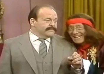 Famoso padre que alcanzó el éxito en el rating, su legado resonando y revelando una fortuna perdida de más de 10 millones de dólares