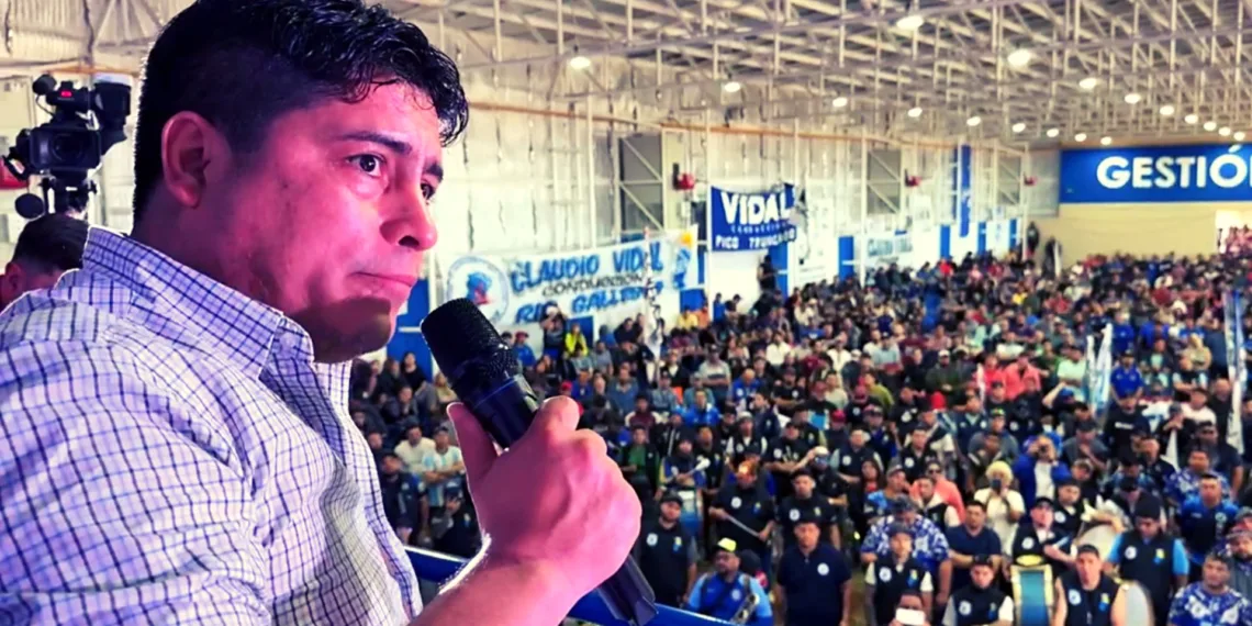 El nuevo gobernador de Santa Cruz, Claudio Vidal, promete poner fin a la corrupción generalizada