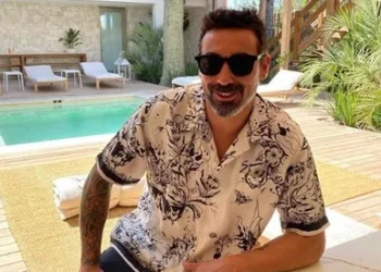 El misterioso estado de salud de Pocho Lavezzi: Revelaciones sobre su viaje sedado