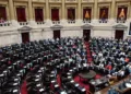 Convocan sesión para debatir Ley ómnibus tras concesiones adicionales del Gobierno a la oposición dialoguista
