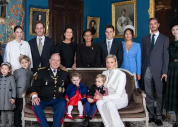 Grandes revelaciones del excontador de los Grimaldi: gastos exorbitantes, transferencias confidenciales y tensiones familiares salen a la luz.