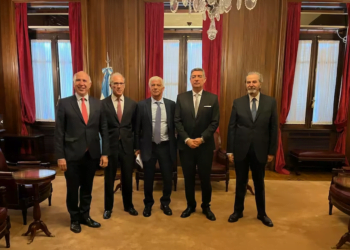 Surgimiento de un debate inesperado: la propuesta de ampliar la Corte Suprema une a diversos actores políticos