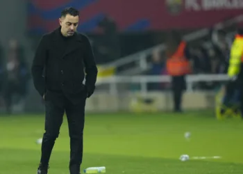 Xavi toma una drástica decisión después de la goleada sufrida por su Barcelona ante Villarreal.