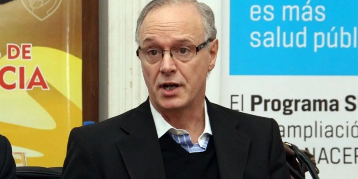 Daniel Gollan critica a Jorge Macri por privilegiar a los porteños en los hospitales de Buenos Aires: ¿Falta de sensibilidad o política discriminatoria?