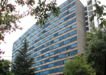 El Gobierno elimina el Ministerio de Infraestructura.