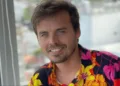 Benjamín Rojas comparte detalles del difícil momento que vivió durante la grabación con una actriz: “Conversé con la asistente”