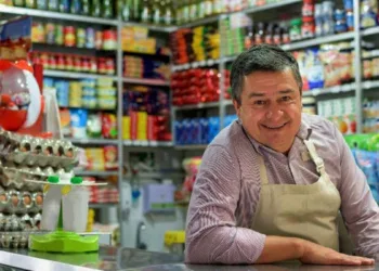 Marzo 2024: Descubre las últimas cifras salariales para los empleados de comercio tras las paritarias