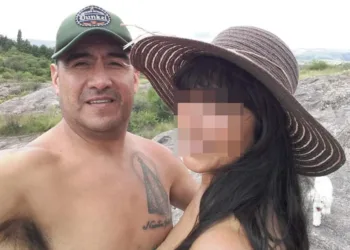 Vecino queda en coma tras violenta pelea en la que golpeó su cabeza contra el cordón