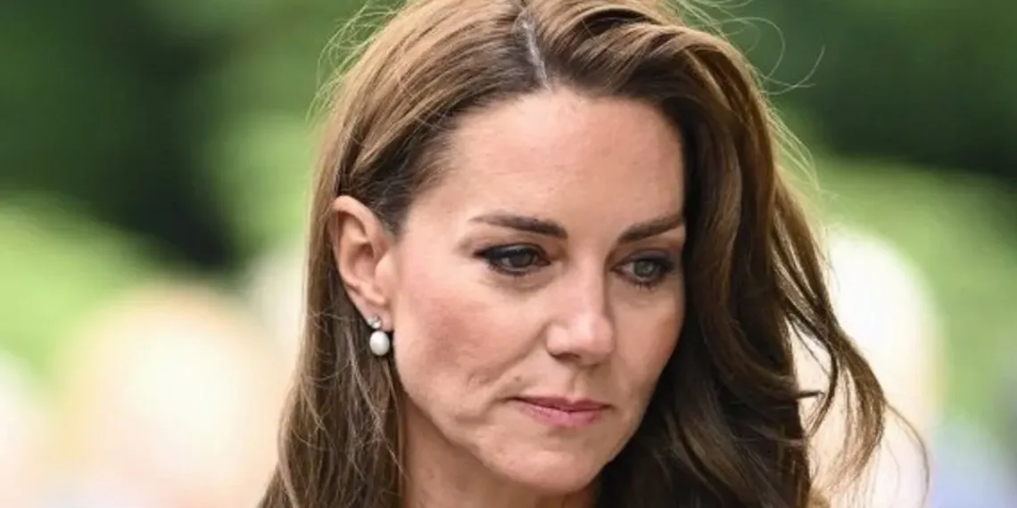 Experto en lenguaje corporal examina el impactante video de Kate Middleton revelando su diagnóstico de cáncer