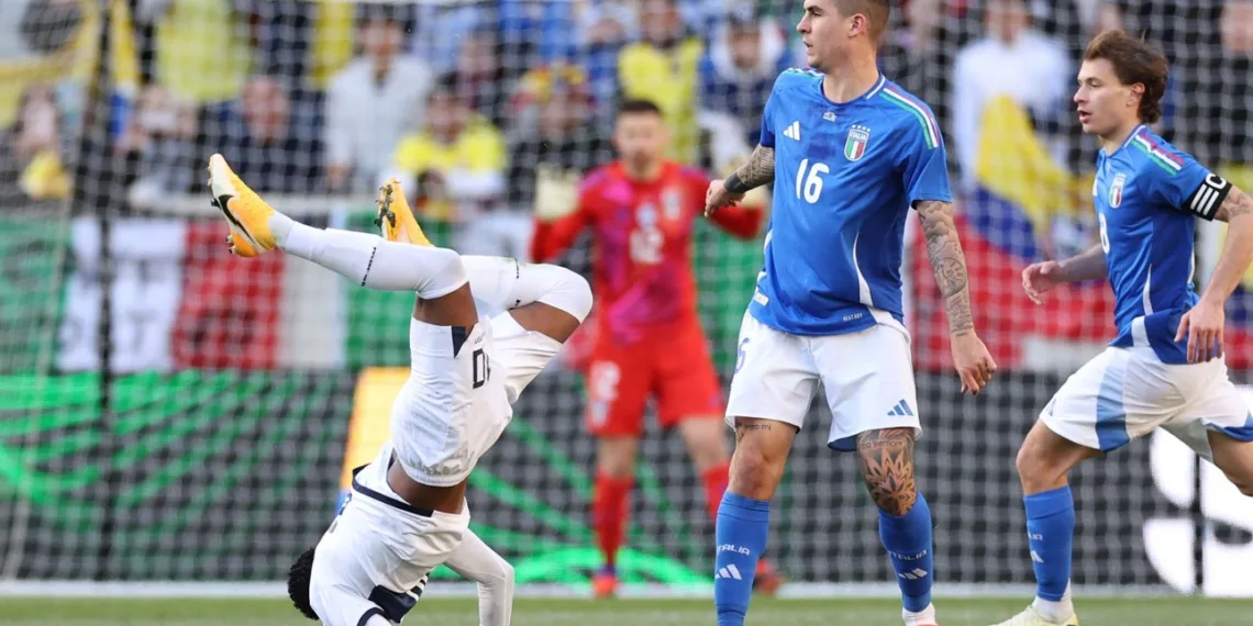 Arquero argentino debuta en Ecuador y sufre dos golazos de Italia.