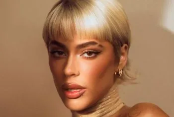 Tini Stoessel sorprende con un impactante video que anticipa su próximo álbum musical.