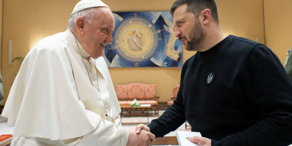 Ucrania convoca al nuncio en respuesta a las declaraciones del Papa sobre la “bandera blanca”