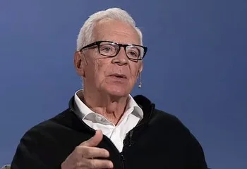 Constantini impulsa la expansión de su grupo con la adquisición de una innovadora empresa de servicios financieros.