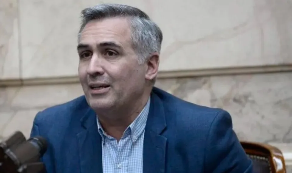 El secretario de Culto genero una gran polémica con una suma de expresiones conservadoras.