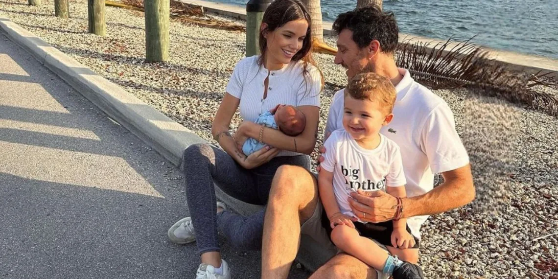 Pico Mónaco y Diana Arnopoulos dan la bienvenida a su segundo hijo y comparten tiernas imágenes del bebé.