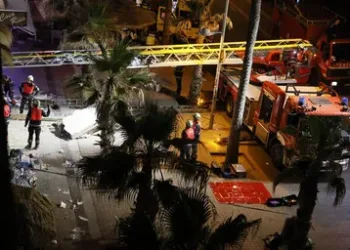 Devastadora pérdida de vidas: derrumbe de un beach club en Mallorca deja cuatro muertos junto al Mediterráneo