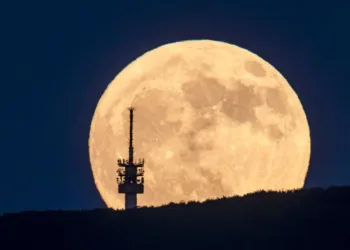 Descubre el fascinante calendario lunar de junio 2024: ¡no te lo pierdas!