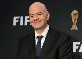 Gianni Infantino sorprende con un baile mientras se vislumbra el futuro del fútbol