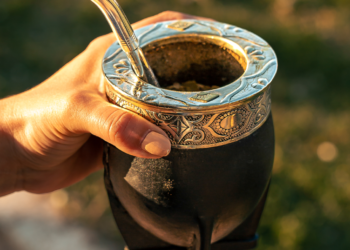 Marcelo Tinelli sorprende a todos al agregar un ingrediente secreto al mate