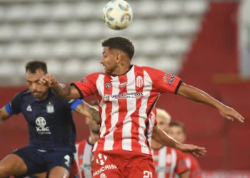 Talleres no logra vencer a Barracas Central y suma 5 partidos sin ganar