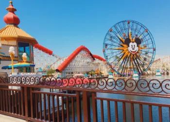 ¡Adiós a la Magia Milagrosa? Los parques de Disney enfrentan una caída en sus ganancias